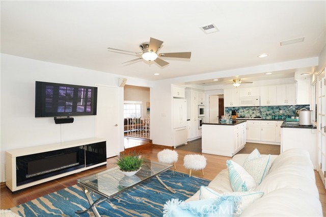 5 Bed Home for Sale in Calabasas, California