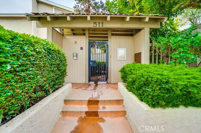 511 Meyer Lane, Redondo Beach, California 90278, 2 Bedrooms Bedrooms, ,1 BathroomBathrooms,Residential,Sold,Meyer,SR19152938