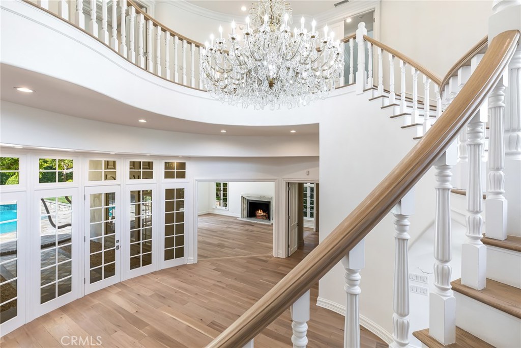 Photo for 20637 KINGSBORO Way, Woodland Hills, CA 91364 - Listing #SR-19233515 20637 KINGSBORO Way, Woodland Hills, CA 91364