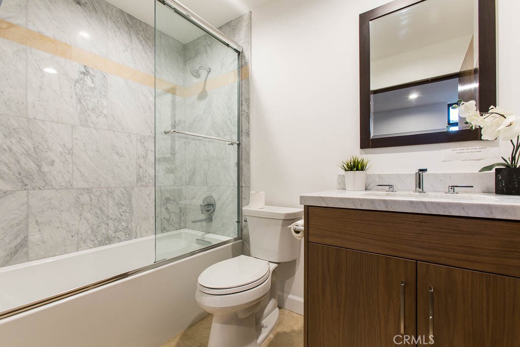 Photo for 23315 CALVERT Street, Woodland Hills, CA 91367 - Listing #SR-19072953 23315 CALVERT Street, Woodland Hills, CA 91367