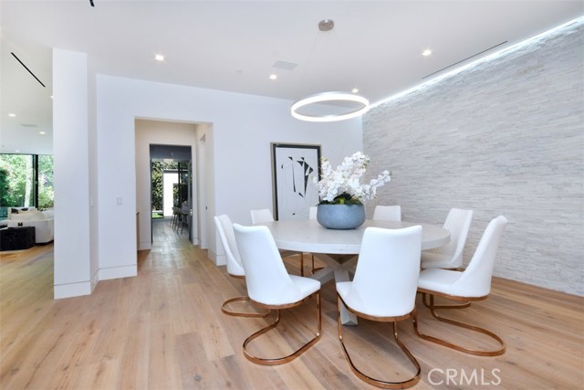 5 Bed Home for Sale in Sherman Oaks, California