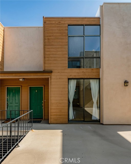 2 Bed Home for Sale in Sherman Oaks, California