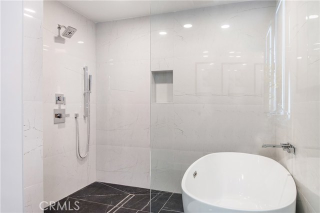 3 Bed Home for Sale in Valley Village, California