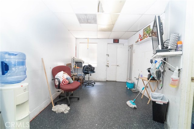 Tweedy, 90280, ,For Sale,Tweedy,SR20152434