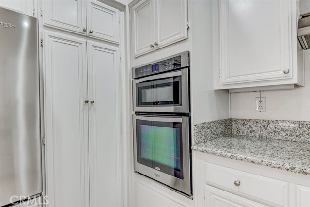 3 Bed Home for Sale in Hawthorne, California