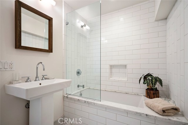 4 Bed Home for Sale in Studio City, California