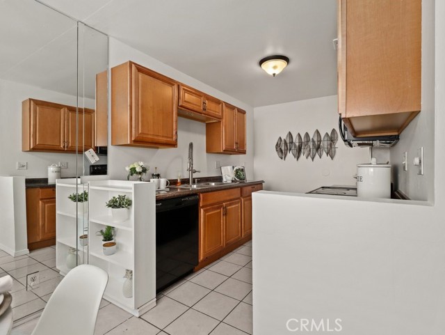 2 Bed Home for Sale in Encino, California