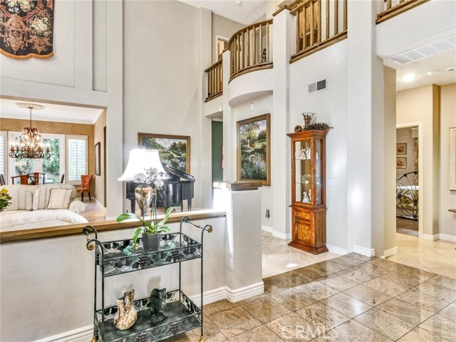 5 Bed Home for Sale in Calabasas, California