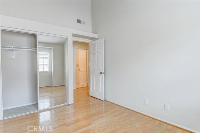 3 Bed Home for Sale in Hawthorne, California
