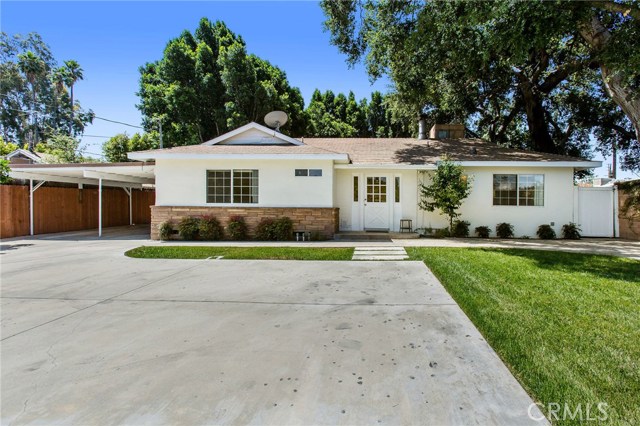 Photo of 22748 Oxnard Street, Woodland Hills, CA 91367
