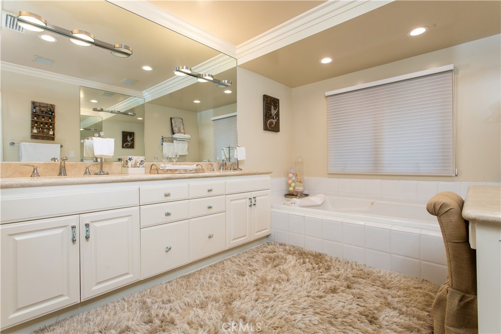 Photo for 20132 ALLENTOWN Drive, Woodland Hills, CA 91364 - Listing #SR-19212824 20132 ALLENTOWN Drive, Woodland Hills, CA 91364