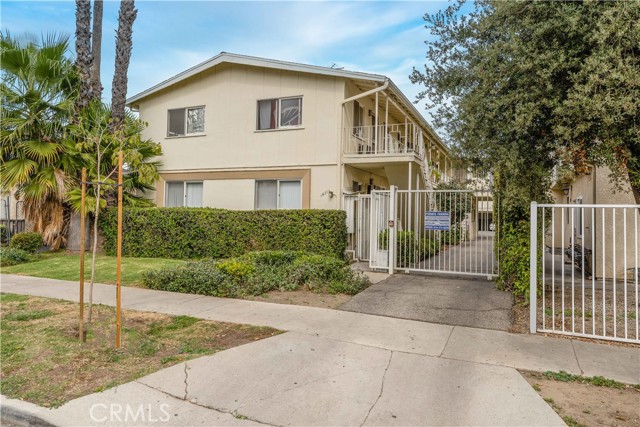  Income Home for Sale in Van Nuys, California