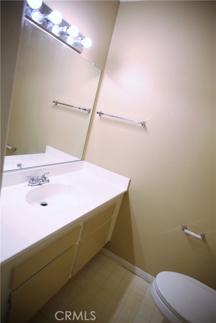 1 Bed Home for Sale in Encino, California