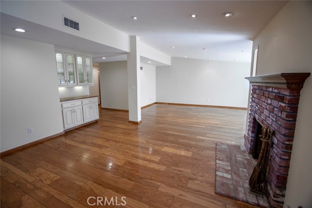4 Bed Home for Sale in Granada Hills, California