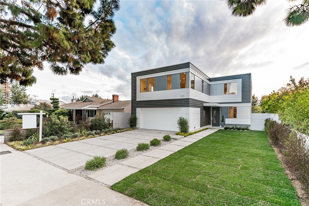 Photo of 1915 South Westgate Avenue, Los Angeles, CA 90025