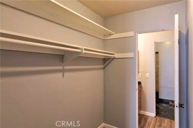 1 Bed Home for Sale in Encino, California
