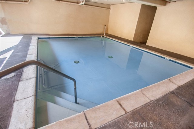 2 Bed Home for Sale in Studio City, California