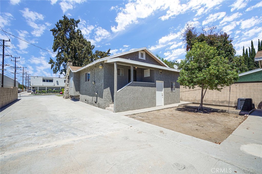 Photo for 1010 LINDEN Avenue, Glendale, CA 91201 - Listing #SR-19200501 1010 LINDEN Avenue, Glendale, CA 91201