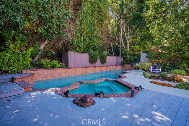 4 Bed Home for Sale in Sherman Oaks, California