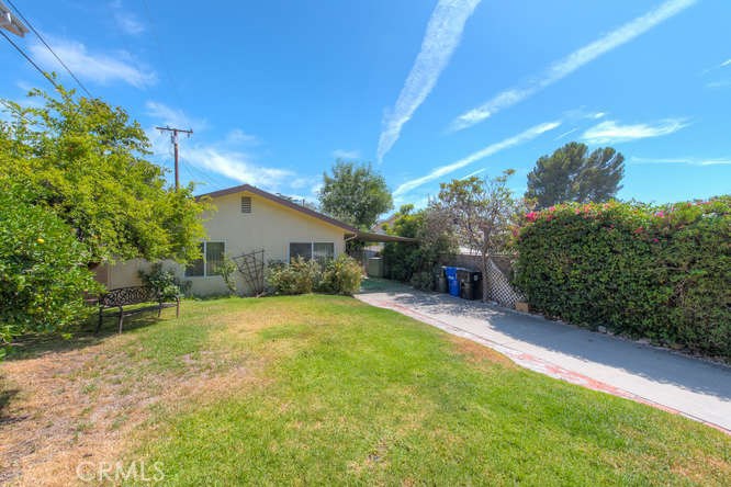 Photo for 4712 Pennsylvania Avenue, La Crescenta, CA 91214 - Listing #SR-19161702 4712 Pennsylvania Avenue, La Crescenta, CA 91214