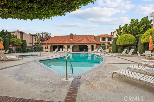 2 Bed Home for Sale in Burbank, California