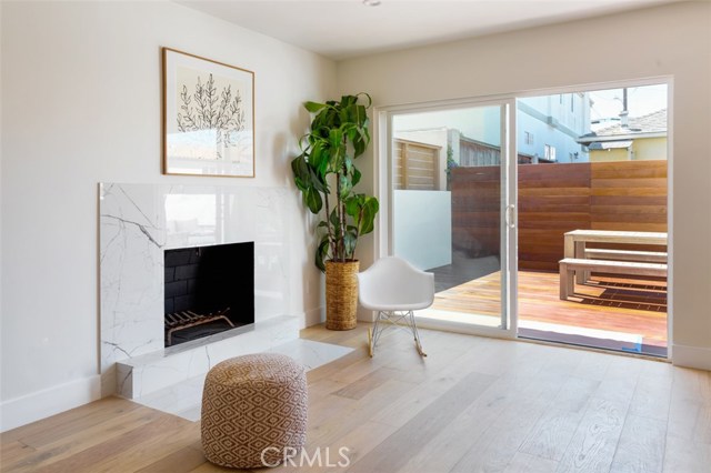 1734 Spreckels Lane, Redondo Beach, California 90278, 3 Bedrooms Bedrooms, ,3 BathroomsBathrooms,Residential,Sold,Spreckels,SR20155504