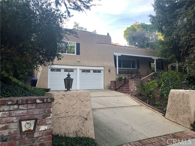 Photo of 4931 Queen Victoria Road, Woodland Hills, CA 91364