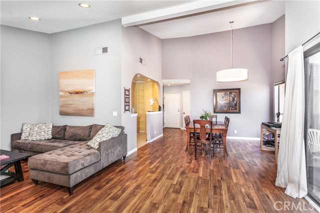 2 Bed Home for Sale in Valley Village, California