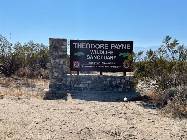  Land for Sale in Llano, California