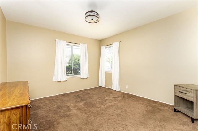 2 Bed Home for Sale in Lake Balboa, California