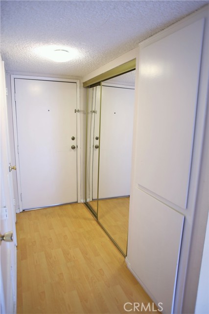 1 Bed Home for Sale in Encino, California