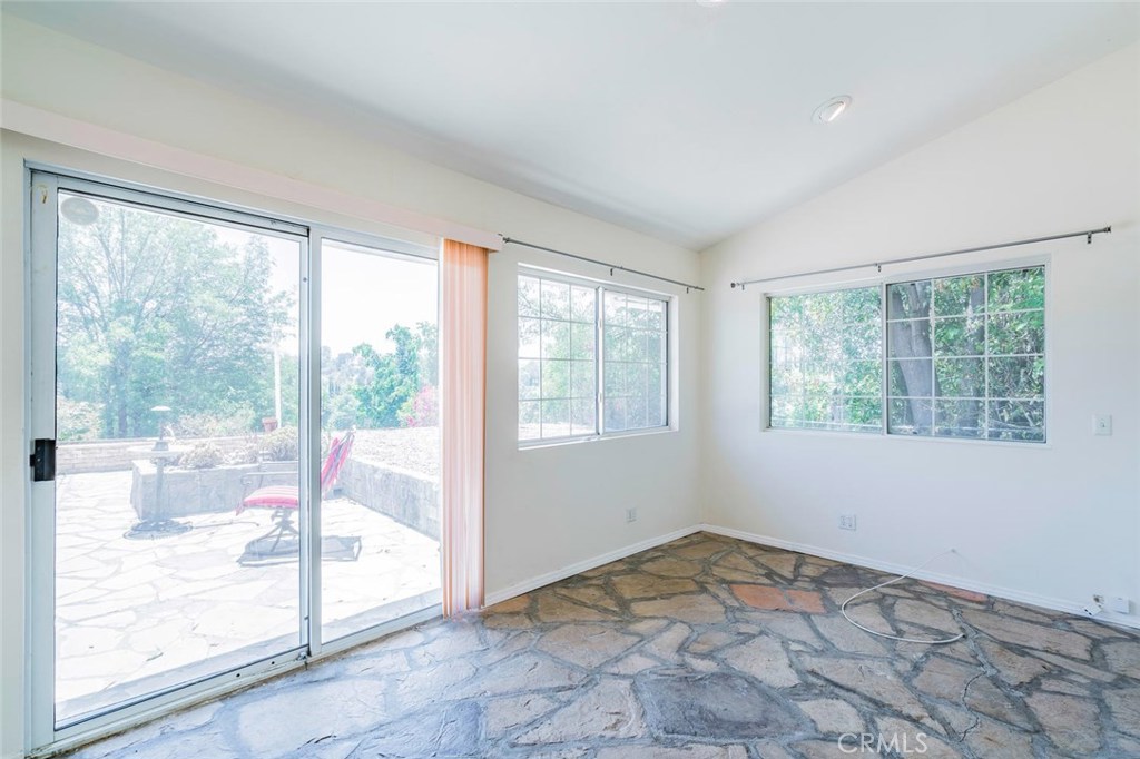 Photo for 5545 Ostin Avenue, Woodland Hills, CA 91367 - Listing #SR-19232071 5545 Ostin Avenue, Woodland Hills, CA 91367