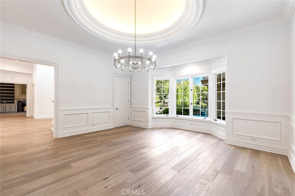 Photo for 20637 KINGSBORO Way, Woodland Hills, CA 91364 - Listing #SR-19233515 20637 KINGSBORO Way, Woodland Hills, CA 91364