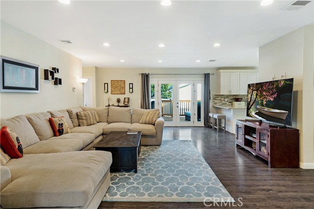 4 Bed Home for Sale in Sherman Oaks, California