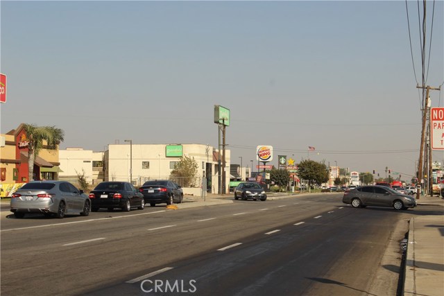 White, 93304, ,Commercial,For Sale,White,SR20204231