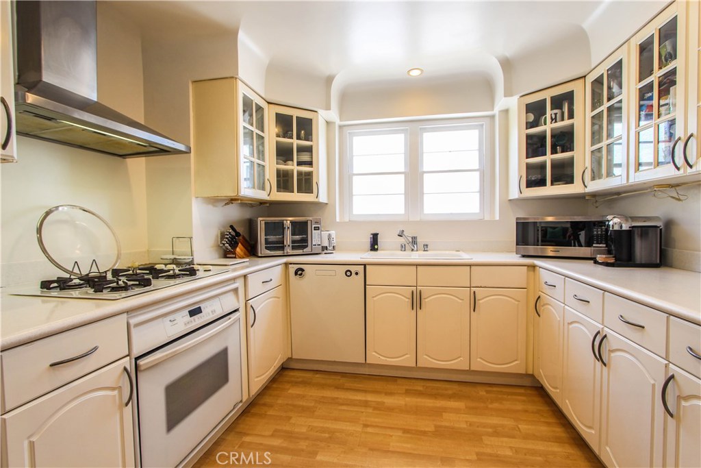 Photo for 1317 IDLEWOOD Road, Glendale, CA 91202 - Listing #SR-19113891 1317 IDLEWOOD Road, Glendale, CA 91202