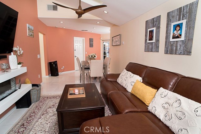 4 Bed Home for Sale in Encino, California