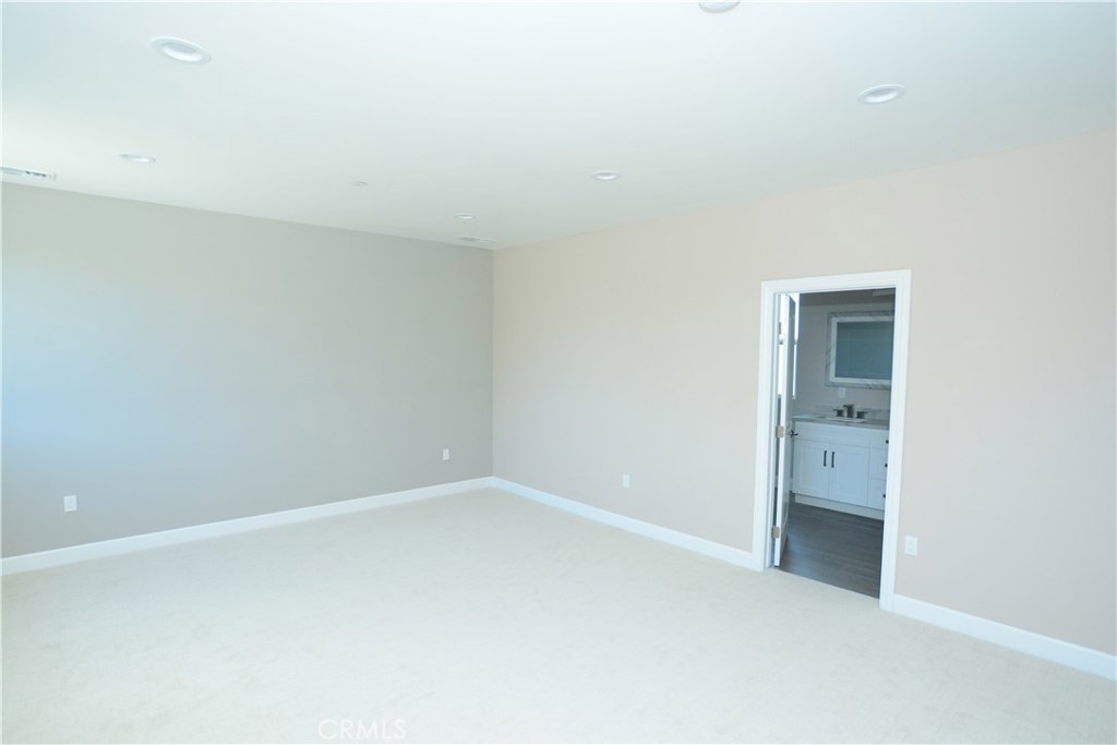 Photo for 20463 Elkwood Street, Winnetka, CA 91306 - Listing #SR-19196558 20463 Elkwood Street, Winnetka, CA 91306
