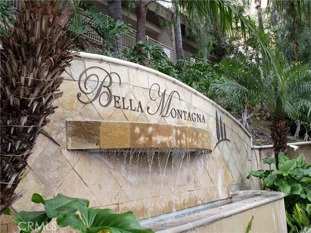 Photo of 5210 Premiere Hills Circle #232, Woodland Hills, CA 91364