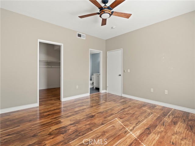1 Bed Home for Sale in Saugus, California
