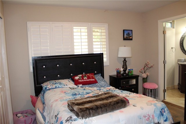 2 Bed Home for Sale in Calabasas, California