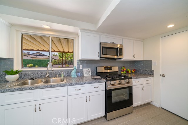 2030 Noble View Drive, Rancho Palos Verdes, California 90275, 4 Bedrooms Bedrooms, ,2 BathroomsBathrooms,Residential,Sold,Noble View,SR21100287