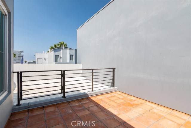 2 Bed Home for Sale in Playa Vista, California