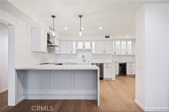 1 Bed Home for Sale in Sherman Oaks, California