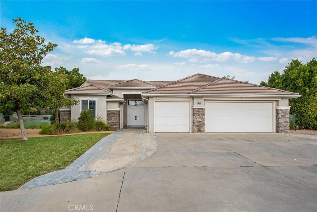 Photo of 24561 STONEGATE DRIVE, West Hills, CA 91304