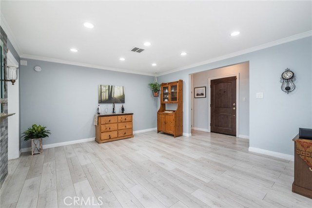 4 Bed Home for Sale in Granada Hills, California