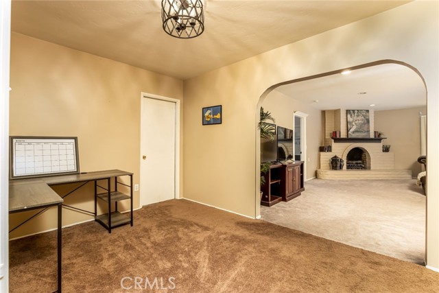 2 Bed Home for Sale in Lake Balboa, California