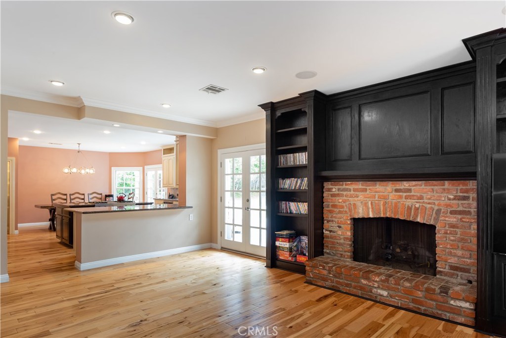 Photo for 4733 Westchester Drive, Woodland Hills, CA 91364 - Listing #SR-19233022 4733 Westchester Drive, Woodland Hills, CA 91364