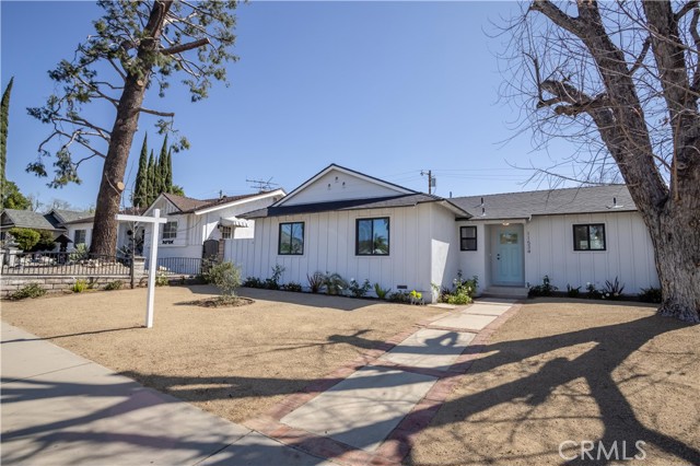 5 Bed Home for Sale in Granada Hills, California