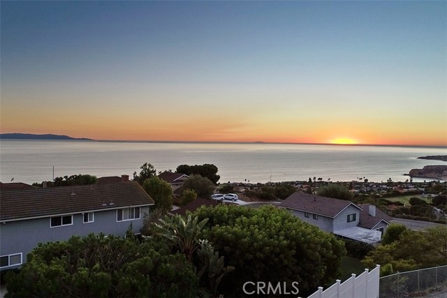 30926 Oceangrove Drive, Rancho Palos Verdes, California 90275, 4 Bedrooms Bedrooms, ,3 BathroomsBathrooms,Residential,Sold,Oceangrove,SR18257642